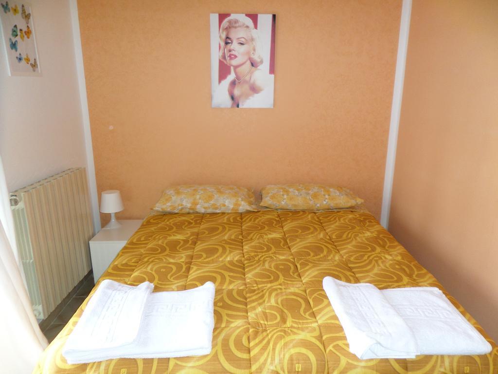B&B Villino Lory Marino Room photo